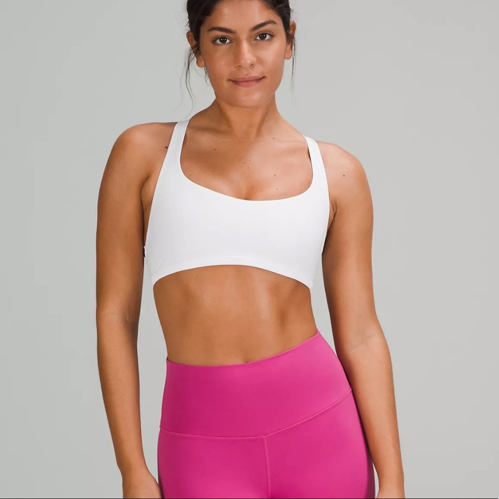 LULULEMON free to be bra